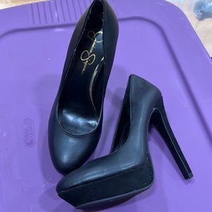 Jessica Simpson heels